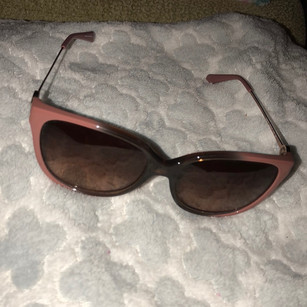 MK GLASSES WITH CASE